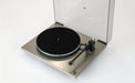 Rega Planar 6 RS Edition - RB880 tonearm detail